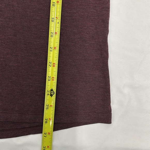 Lululemon 5 Year Basic Tee - Picture 3 of 6
